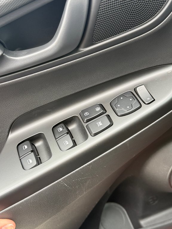 Hyundai Kona PREFERRED,CAMÉRA DE RECUL,BANC CHAUFFANT 2021 à Charlemagne, Québec - 24 - w1024h768px
