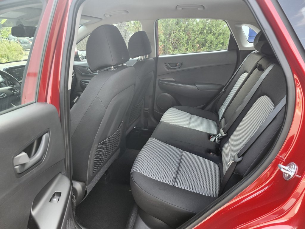 2021 Hyundai Kona PREFERRED, CAMÉRA RECUL, BANC CHAUFFANT in Charlemagne, Quebec - 11 - w1024h768px