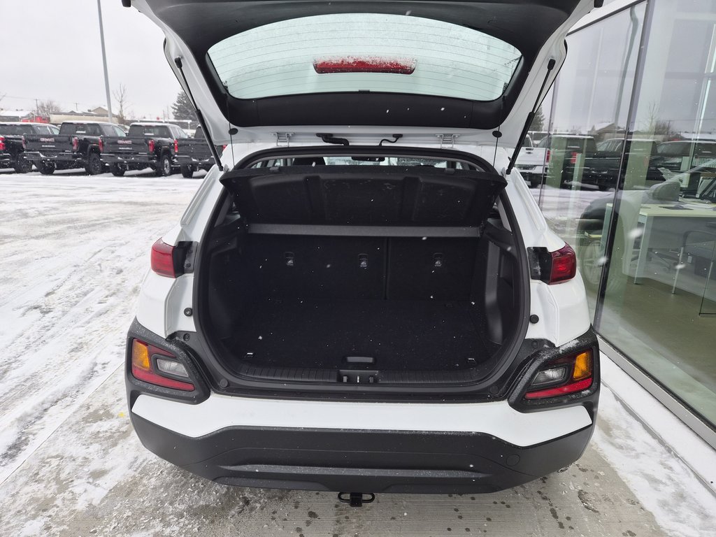 2021 Hyundai Kona Essential in Charlemagne, Quebec - 7 - w1024h768px