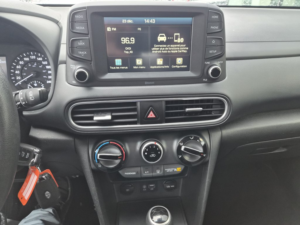 2021 Hyundai Kona Essential in Charlemagne, Quebec - 13 - w1024h768px
