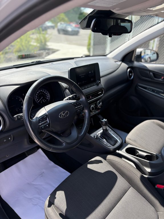 2022 Hyundai Kona PREFFERED, CAMÉRA DE RECUL, BANC CHAUFFANT in Charlemagne, Quebec - 4 - w1024h768px