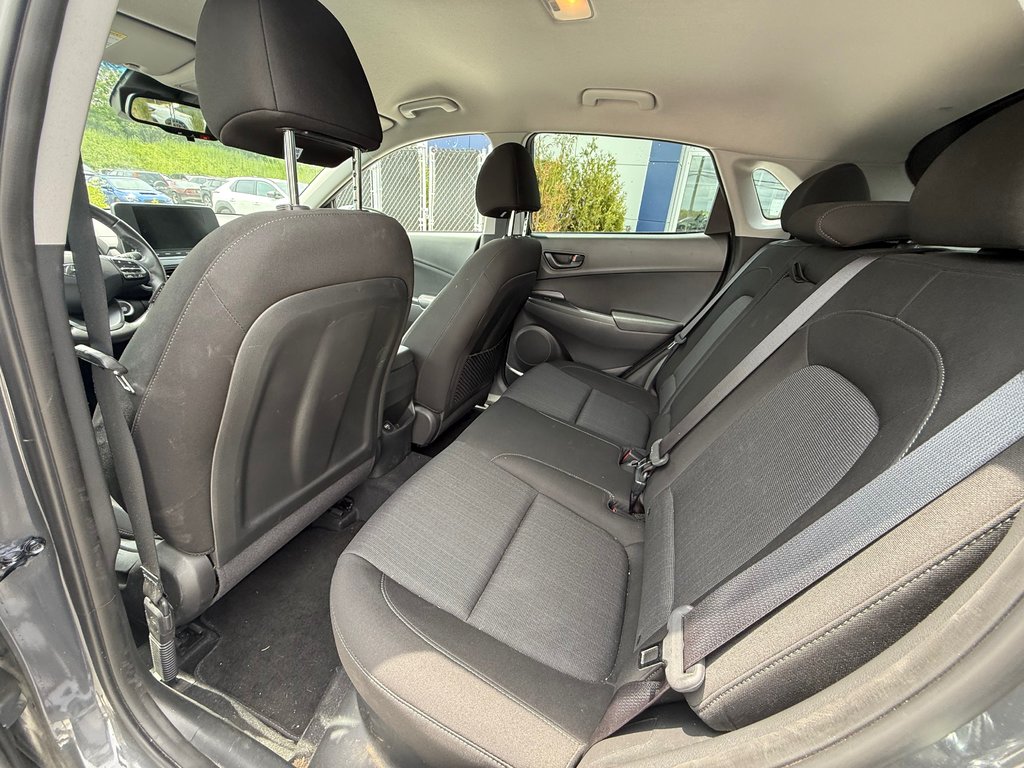 Hyundai Kona PREFERRED,AWD,CAMÉRA DE RECUL, 2023 à Charlemagne, Québec - 9 - w1024h768px