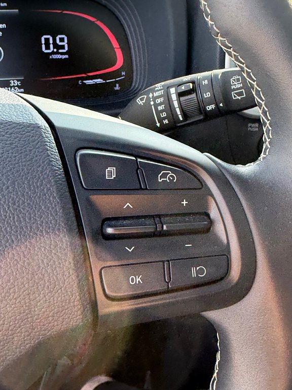2023 Hyundai Venue ULTIMATE,CAMÉRA DE RECUL,BANC CHAUFFANT in Charlemagne, Quebec - 21 - w1024h768px