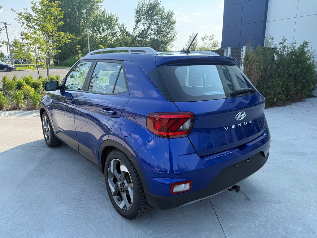 2023 Hyundai Venue ULTIMATE,CAMÉRA DE RECUL,BANC CHAUFFANT in Charlemagne, Quebec - 7 - w1024h768px