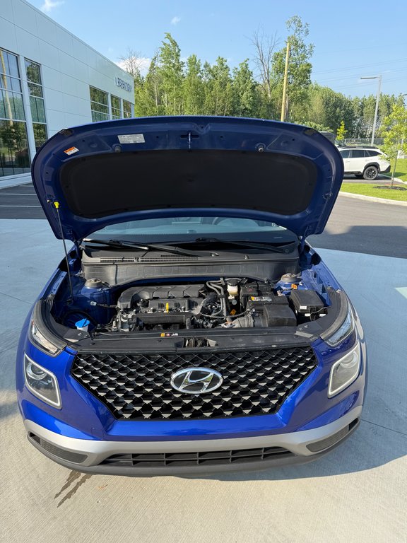 2023 Hyundai Venue ULTIMATE,CAMÉRA DE RECUL,BANC CHAUFFANT in Charlemagne, Quebec - 25 - w1024h768px