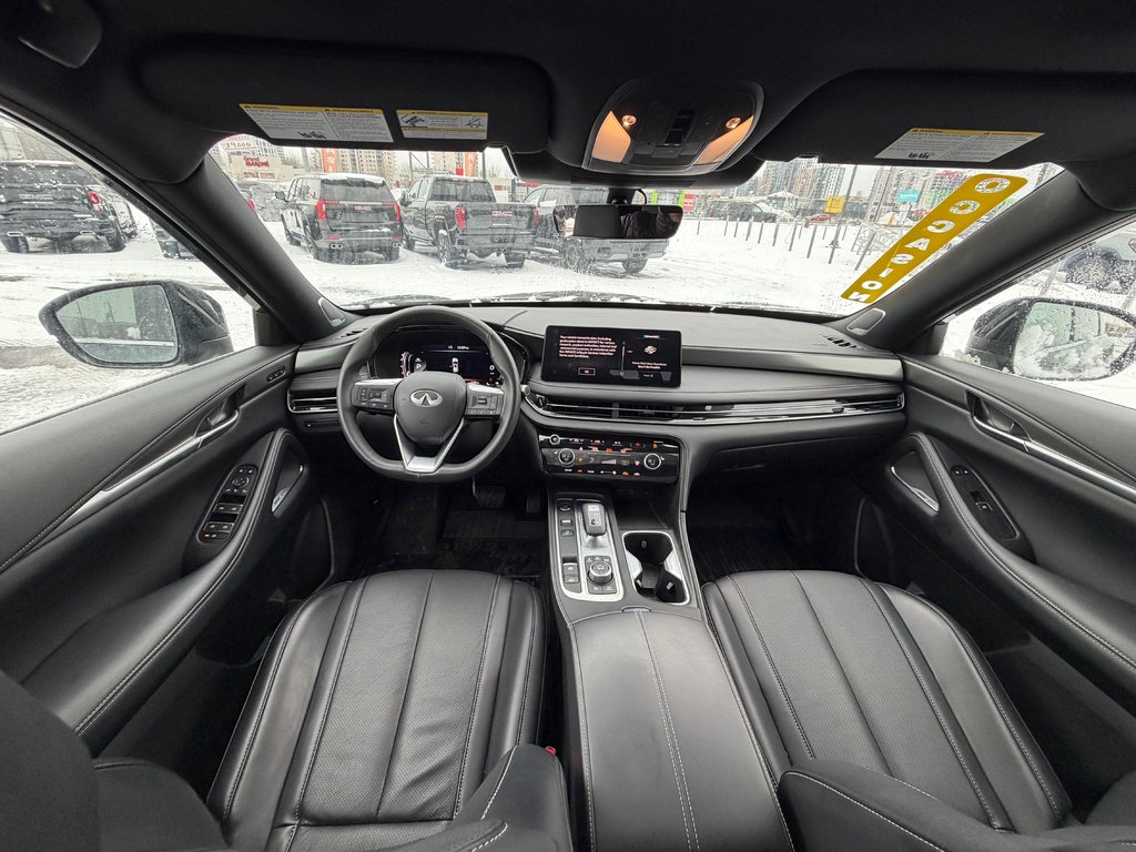 Infiniti QX60 LUXE 2025 à Charlemagne, Québec - 9 - w1024h768px