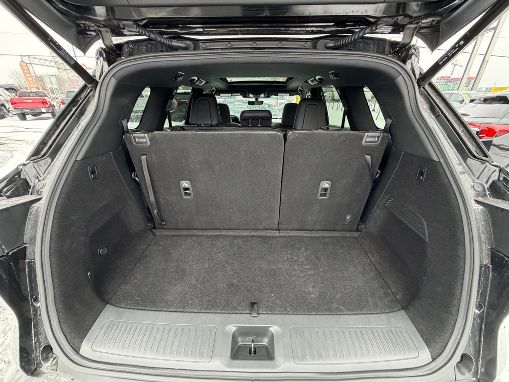 Infiniti QX60 LUXE 2025 à Charlemagne, Québec - 6 - w1024h768px