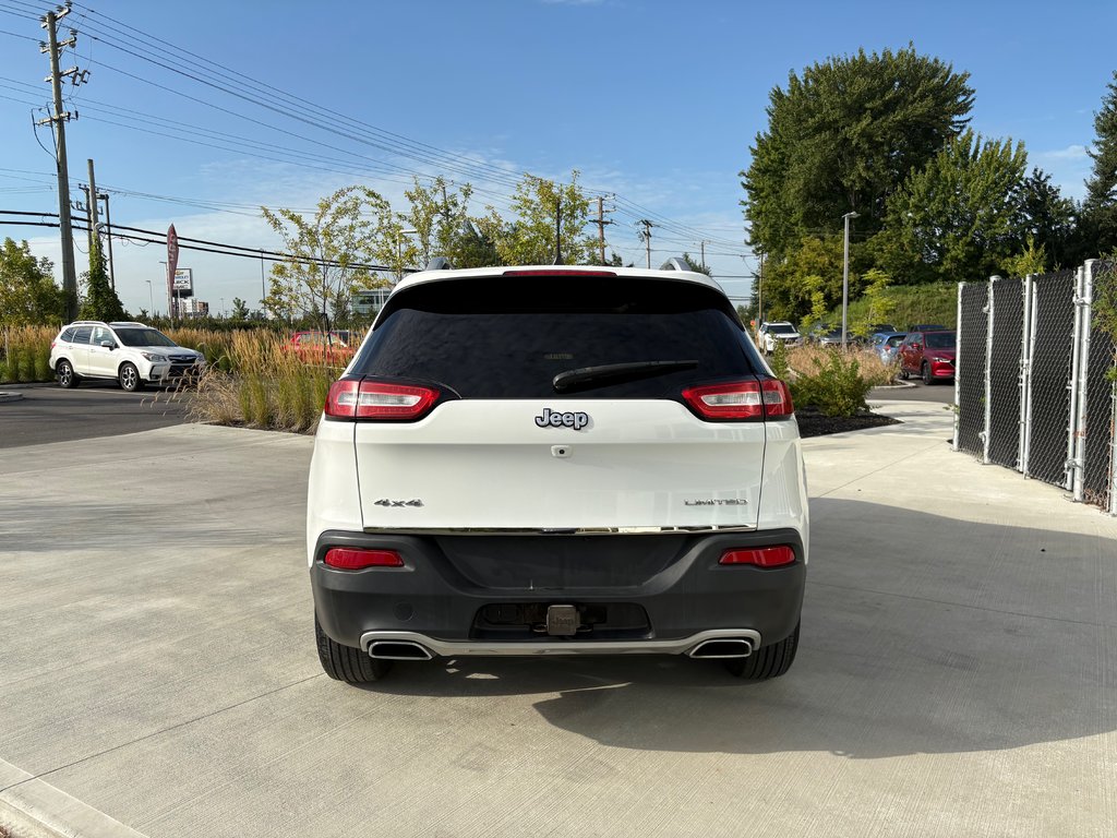 2016 Jeep Cherokee LIMITED, BANC CHAUFFANT, CAMÉRA DE RECUL in Charlemagne, Quebec - 8 - w1024h768px
