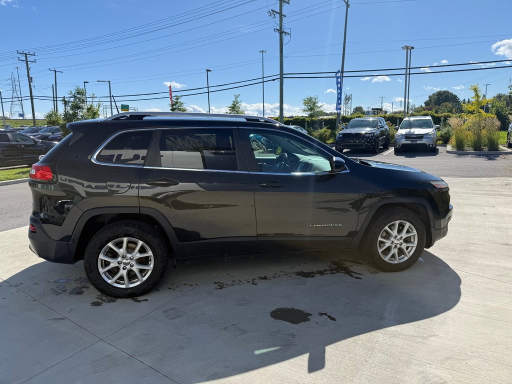 2016 Jeep Cherokee NORTH,CAMÉRA DE RECUL,BANC CHAUFFANT in Saint-Jérôme, Quebec - 11 - w1024h768px