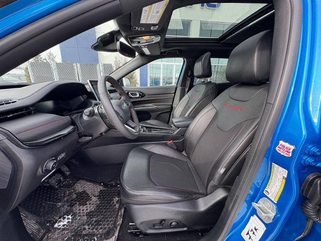 Jeep Compass TRAILHAWK, CAMÉRA DE RECUL, BANC CHAUFFANT 2024 à Charlemagne, Québec - 5 - w1024h768px