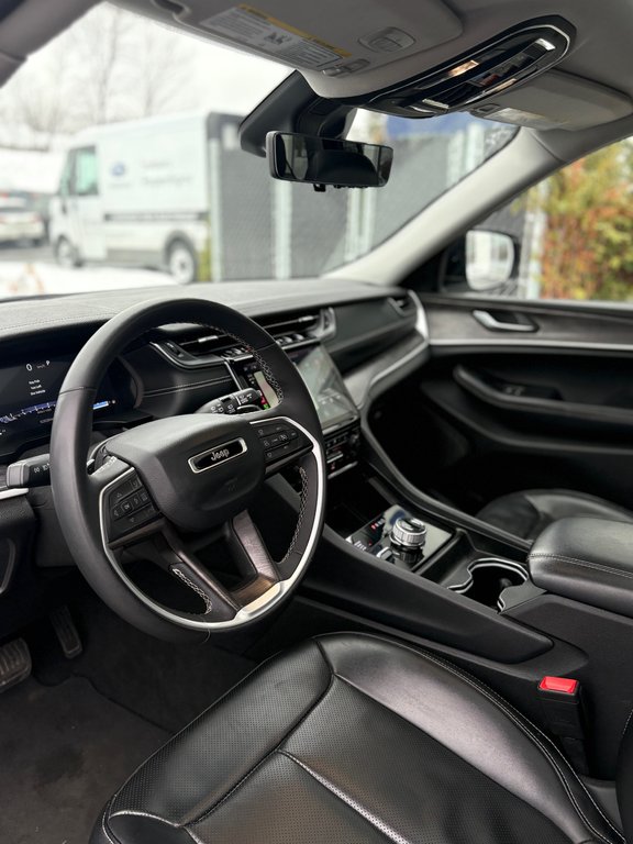 2023 Jeep Grand Cherokee L LIMITED, BANC CHAUFFANT, CAMÉRA DE RECUL in Charlemagne, Quebec - 4 - w1024h768px