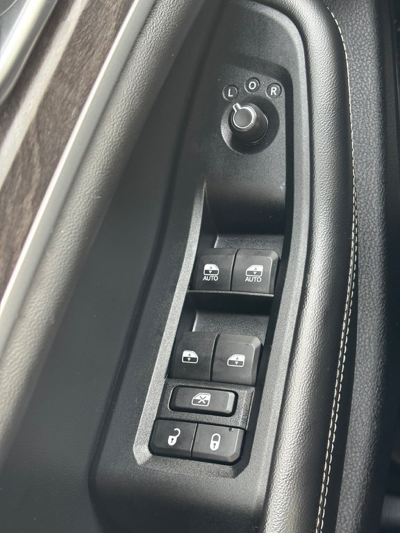 2023 Jeep Grand Cherokee L LIMITED, BANC CHAUFFANT, CAMÉRA DE RECUL in Charlemagne, Quebec - 24 - w1024h768px