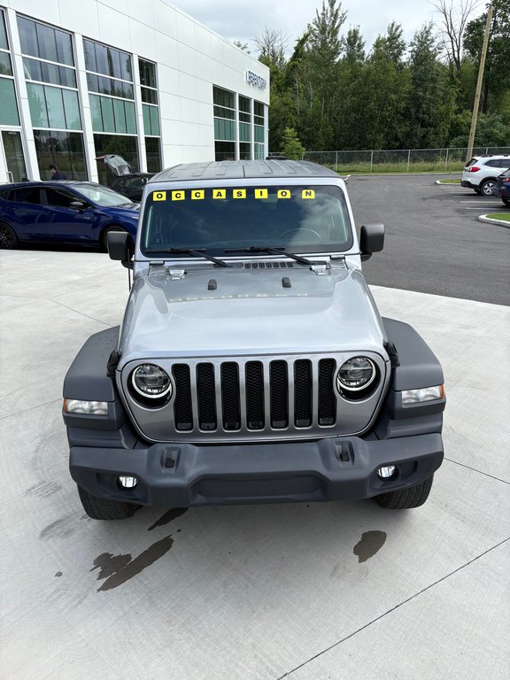 Jeep Wrangler Unlimited SPORT ALTITUDE, BANC CHAUFFANT, VOLANT CHAUFFANT 2020 à Charlemagne, Québec - 19 - w1024h768px
