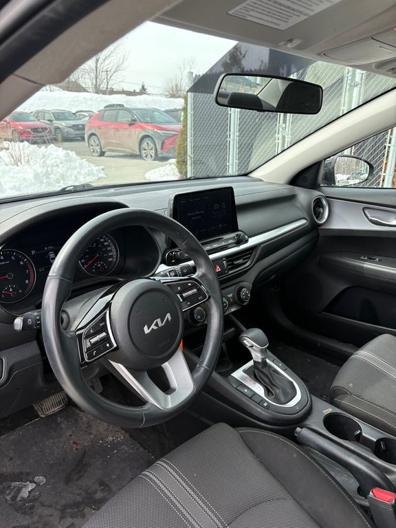 Kia Forte LX, CAMÉRA DE RECUL, BANC CHAUFFANT 2022 à Saint-Jérôme, Québec - 4 - w1024h768px
