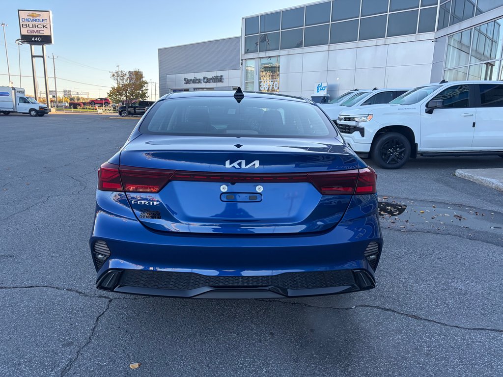 2023 Kia FORTE EX in Charlemagne, Quebec - 5 - w1024h768px