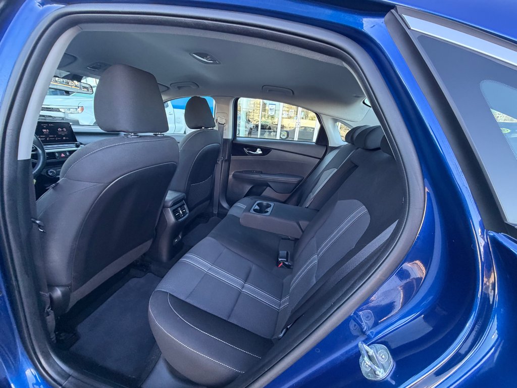 2023 Kia FORTE EX in Charlemagne, Quebec - 8 - w1024h768px