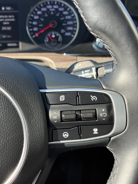 2023 Kia K5 EX,CAMÉRA DE RECUL,BANC CHAUFFANT in Charlemagne, Quebec - 18 - w1024h768px