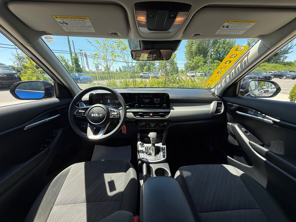 Kia Seltos LX,CAMÉRA DE RECUL,BANC CHAUFFANT 2024 à Charlemagne, Québec - 10 - w1024h768px