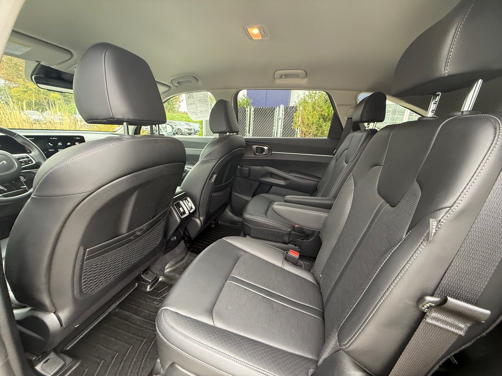 2025 Kia Sorento EX, CAMÉRA DE RECUL, BANC CHAUFFANT, CUIR in Saint-Jérôme, Quebec - 9 - w1024h768px