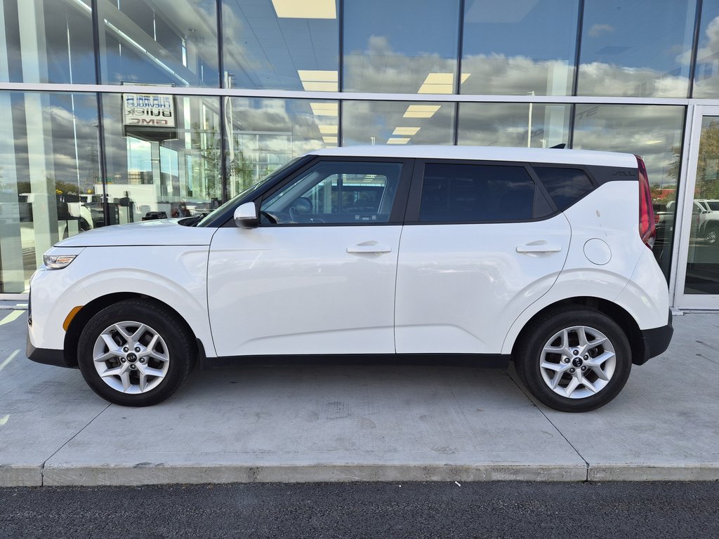 2021 Kia Soul EX in Charlemagne, Quebec - 3 - w1024h768px