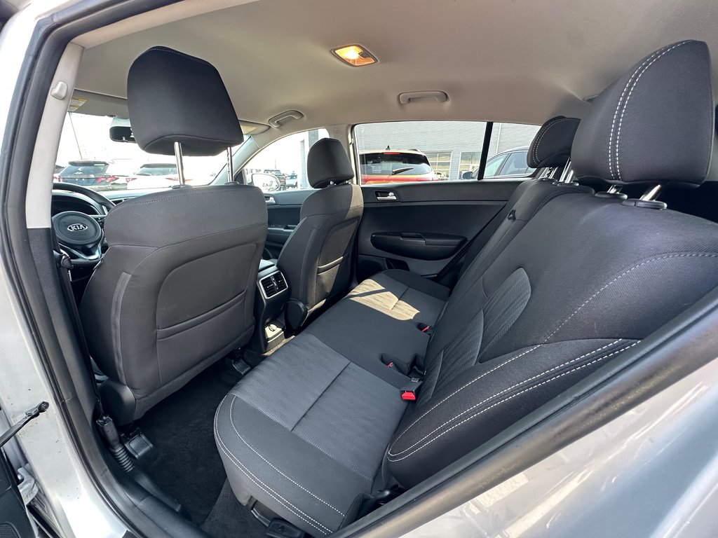 Kia Sportage AWD LX 2017 à Charlemagne, Québec - 9 - w1024h768px