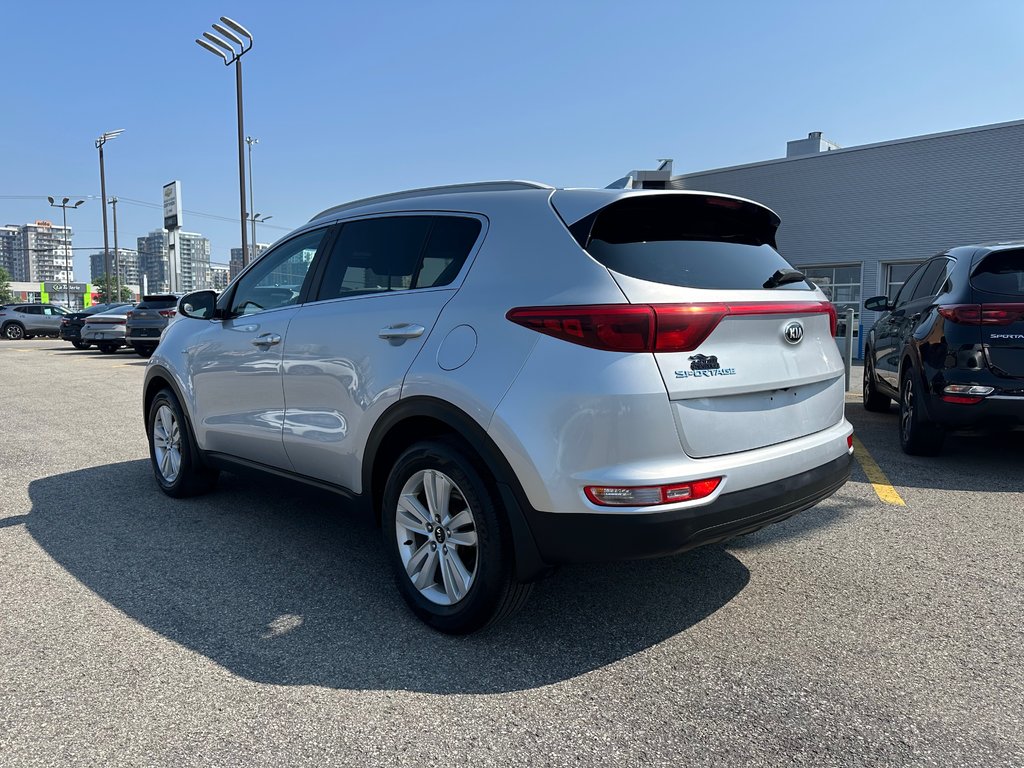 Kia Sportage AWD LX 2017 à Charlemagne, Québec - 4 - w1024h768px