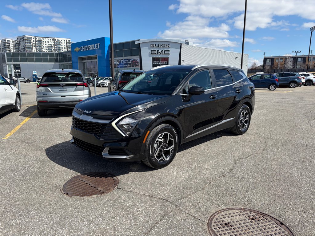 Kia Sportage LX 2023 à Charlemagne, Québec - 1 - w1024h768px