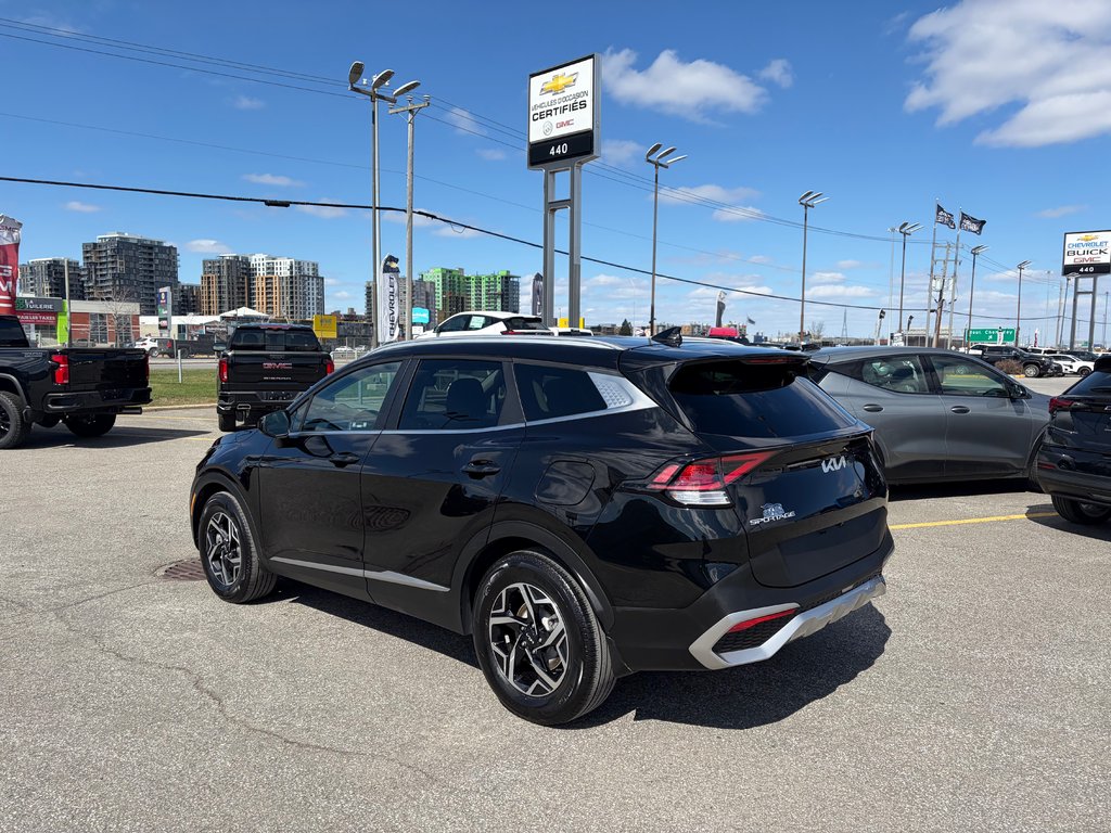 Kia Sportage LX 2023 à Charlemagne, Québec - 4 - w1024h768px