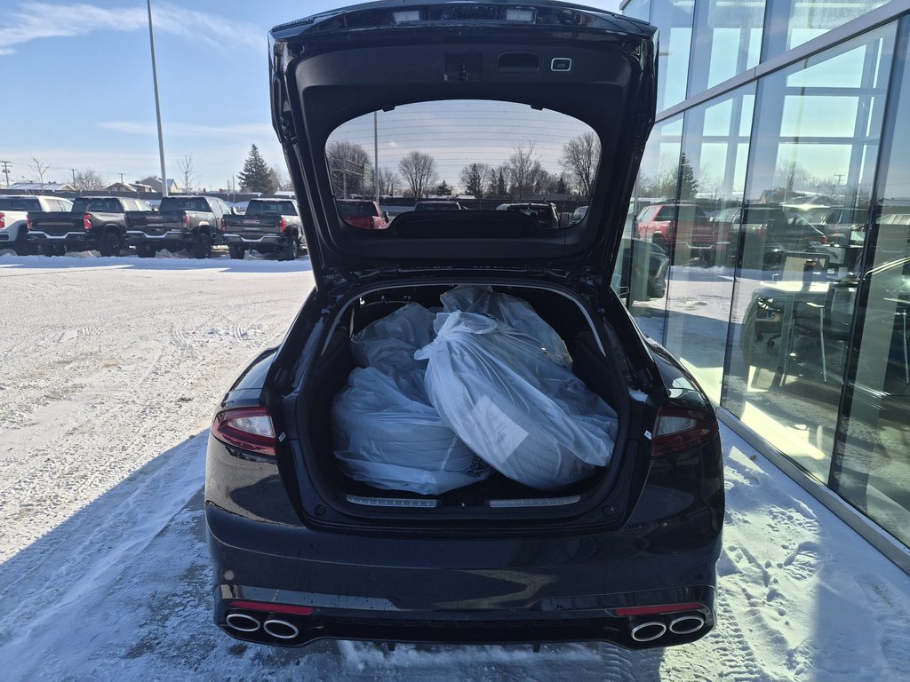 Kia Stinger GT  TI 2021 à Saint-Jérôme, Québec - 6 - w1024h768px