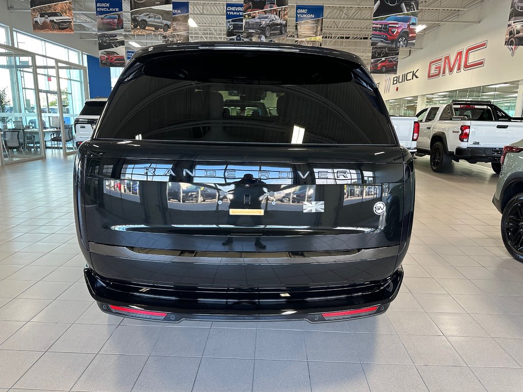 Land Rover Range Rover SV 2024 à Charlemagne, Québec - 5 - w1024h768px