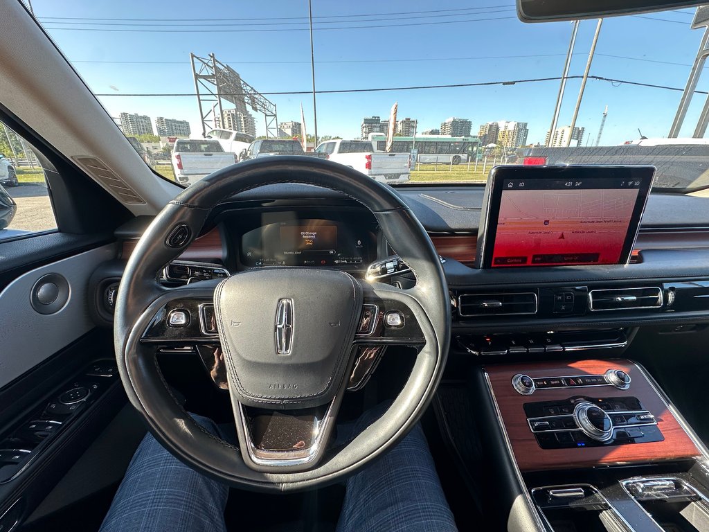 2023 Lincoln Aviator ULTRA in Charlemagne, Quebec - 11 - w1024h768px