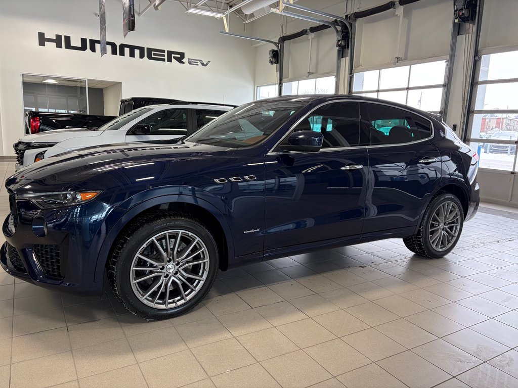 Maserati Levante S GranSport 2020 à Charlemagne, Québec - 3 - w1024h768px