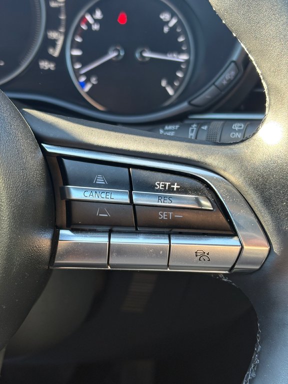 2023 Mazda 3 Sport GS, CAMÉRA DE RECUL, BANC CHAUFFANT in Charlemagne, Quebec - 22 - w1024h768px