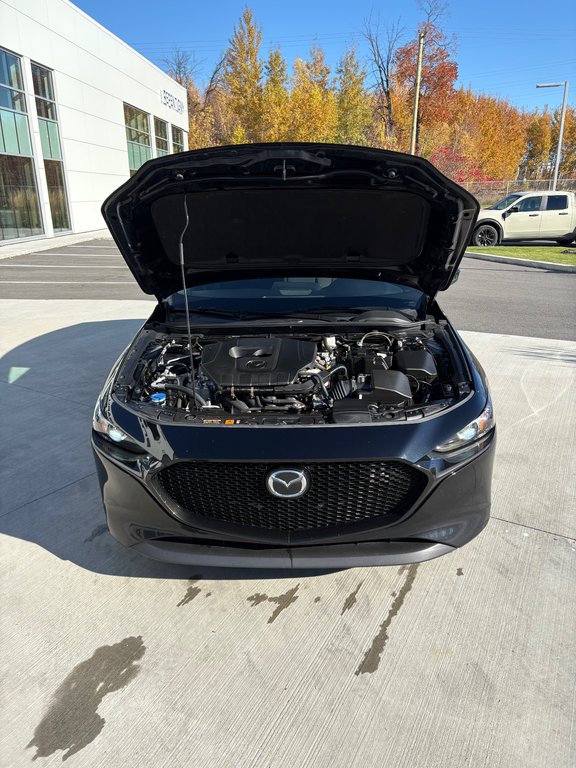 2023 Mazda 3 Sport GS, CAMÉRA DE RECUL, BANC CHAUFFANT in Charlemagne, Quebec - 27 - w1024h768px