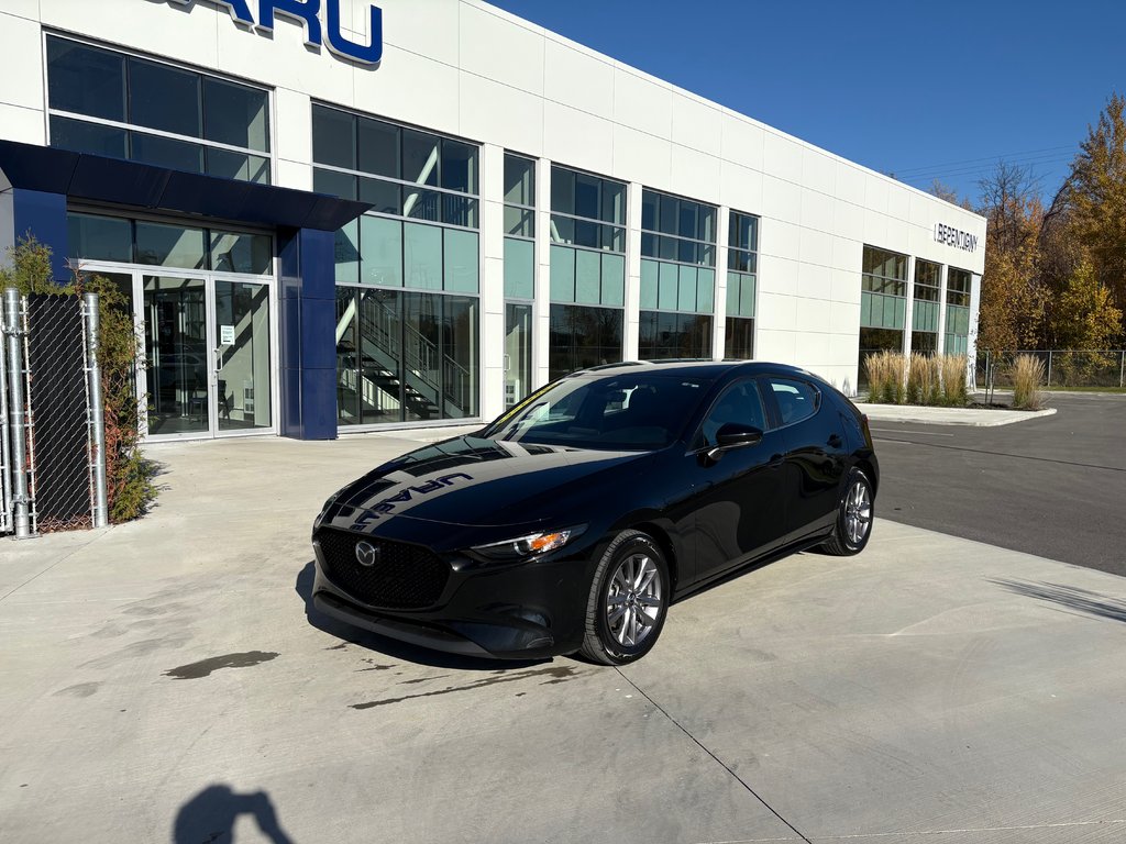 2023 Mazda 3 Sport GS, CAMÉRA DE RECUL, BANC CHAUFFANT in Charlemagne, Quebec - 1 - w1024h768px