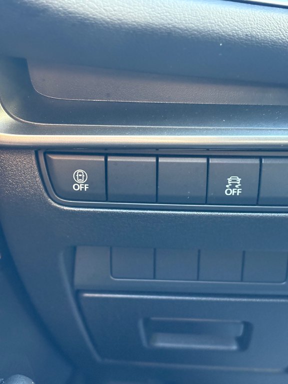 2023 Mazda 3 Sport GS, CAMÉRA DE RECUL, BANC CHAUFFANT in Charlemagne, Quebec - 25 - w1024h768px