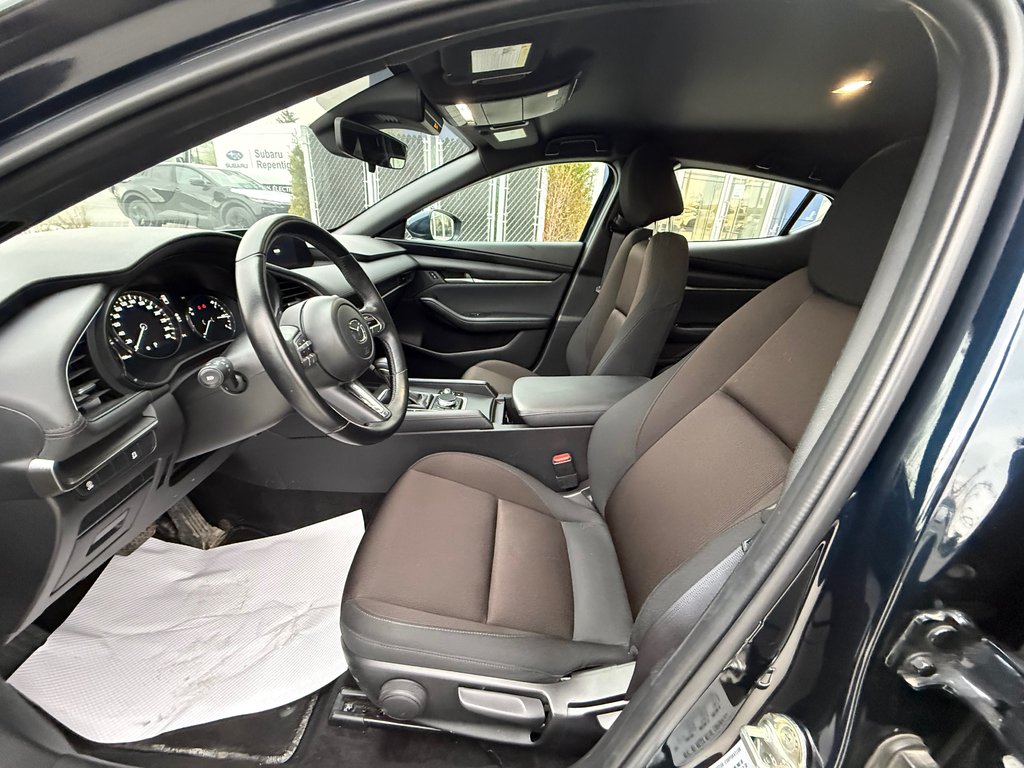 2023 Mazda 3 Sport GS, CAMÉRA DE RECUL, BANC CHAUFFANT in Charlemagne, Quebec - 5 - w1024h768px