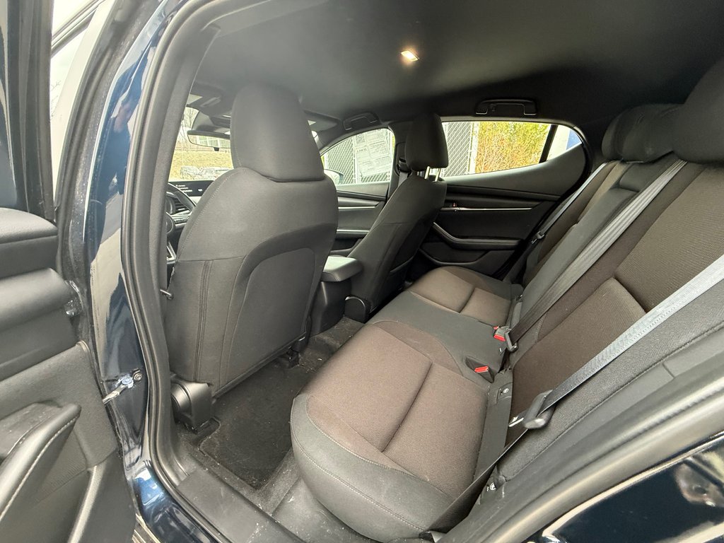 2023 Mazda 3 Sport GS, CAMÉRA DE RECUL, BANC CHAUFFANT in Saint-Jérôme, Quebec - 9 - w1024h768px