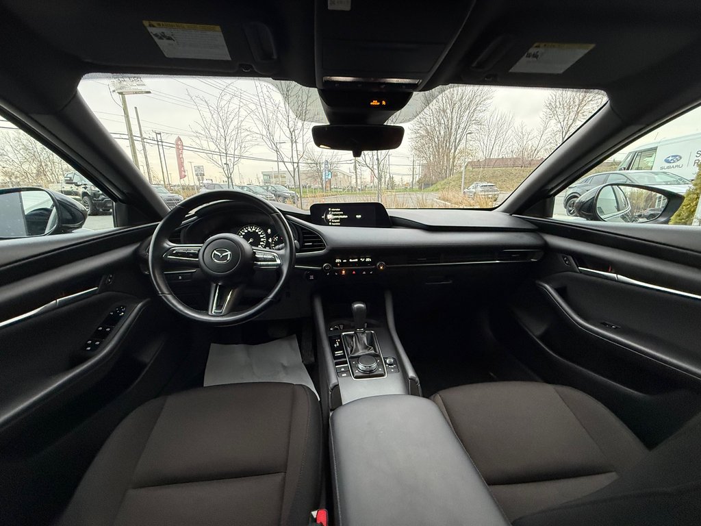 2023 Mazda 3 Sport GS, CAMÉRA DE RECUL, BANC CHAUFFANT in Charlemagne, Quebec - 10 - w1024h768px