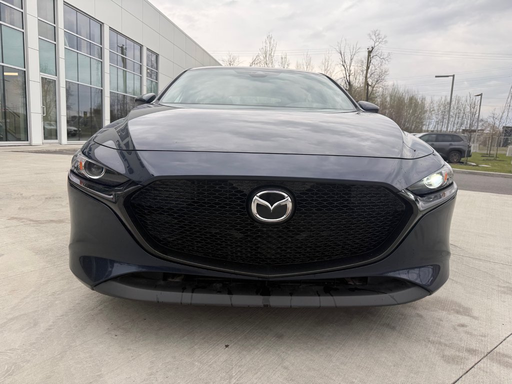2023 Mazda 3 Sport GS, CAMÉRA DE RECUL, BANC CHAUFFANT in Saint-Jérôme, Quebec - 2 - w1024h768px