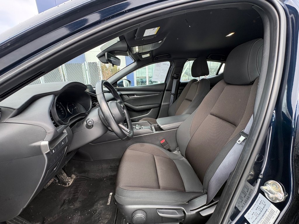 2023 Mazda 3 Sport GS, CAMÉRA DE RECUL, BANC CHAUFFANT in Saint-Jérôme, Quebec - 5 - w1024h768px
