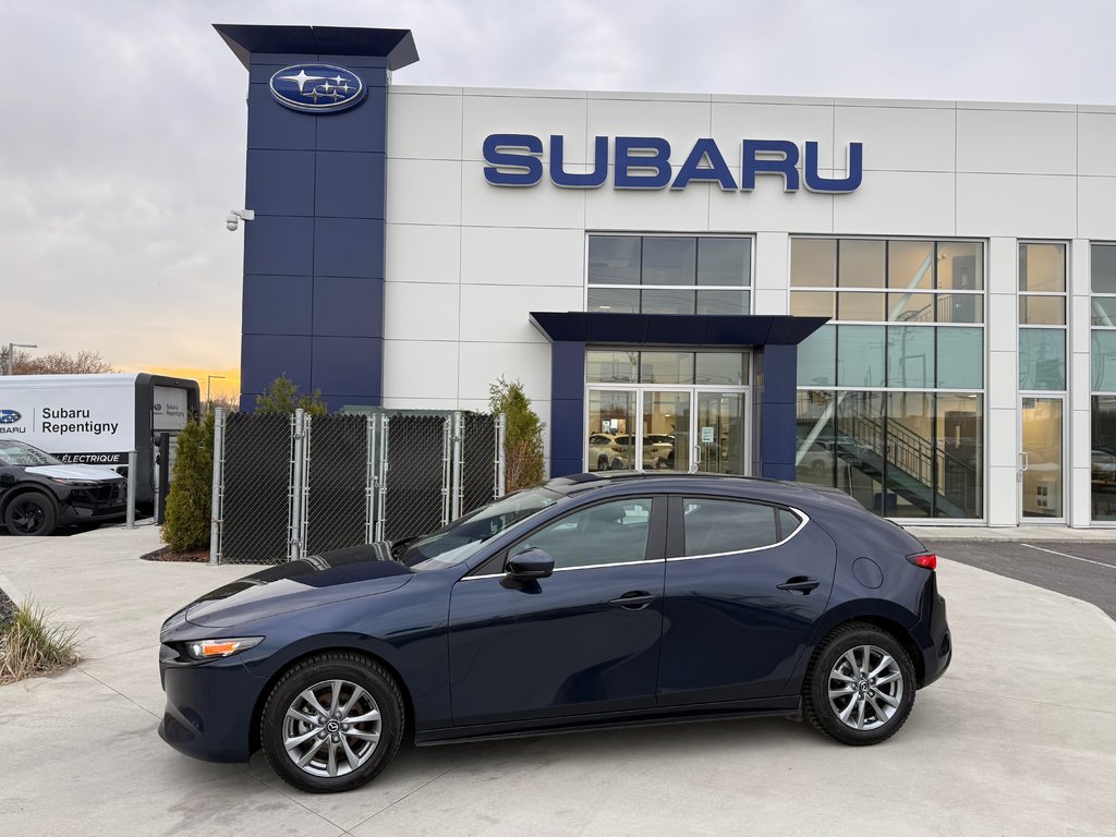 2023 Mazda 3 Sport GS, CAMÉRA DE RECUL, BANC CHAUFFANT in Charlemagne, Quebec - 3 - w1024h768px