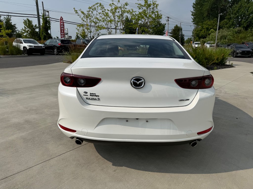Mazda 3 GX, CAMÉRA DE RECUL, SIÈGE CHAUFFANT 2022 à Charlemagne, Québec - 8 - w1024h768px