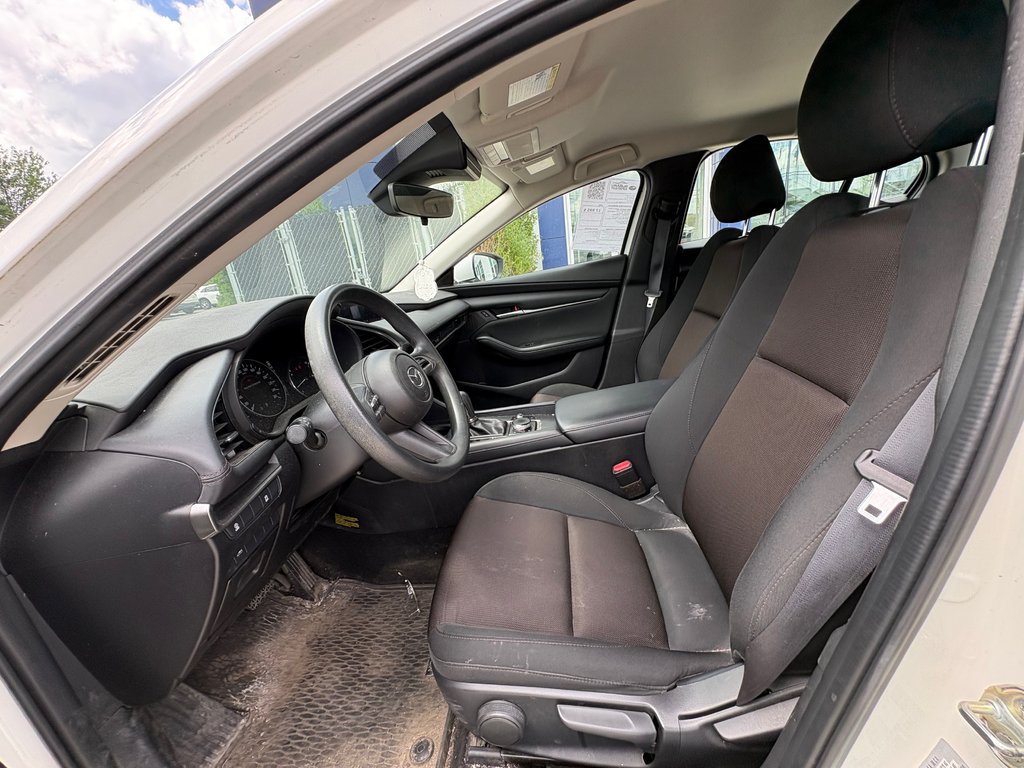 2022 Mazda 3 GX, CAMÉRA DE RECUL, SIÈGE CHAUFFANT in Saint-Jérôme, Quebec - 5 - w1024h768px