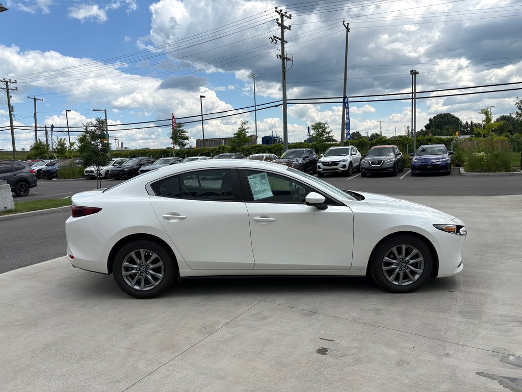 2022 Mazda 3 GX, CAMÉRA DE RECUL, SIÈGE CHAUFFANT in Saint-Jérôme, Quebec - 12 - w1024h768px