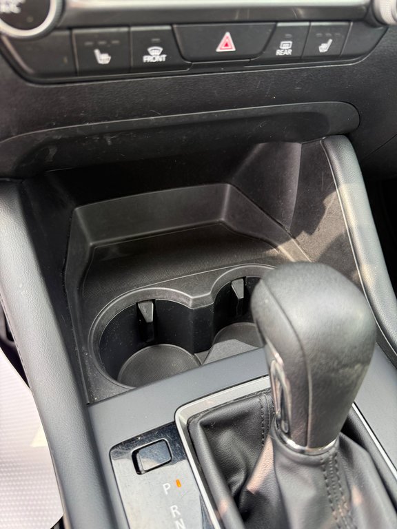 Mazda 3 GX, CAMÉRA DE RECUL, SIÈGE CHAUFFANT 2022 à Charlemagne, Québec - 16 - w1024h768px