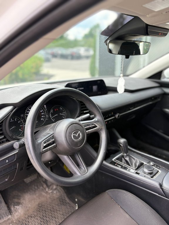 2022 Mazda 3 GX, CAMÉRA DE RECUL, SIÈGE CHAUFFANT in Saint-Jérôme, Quebec - 4 - w1024h768px