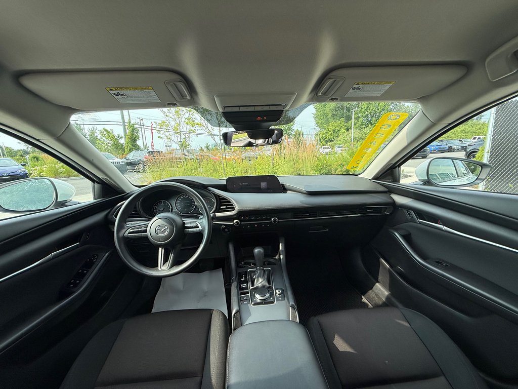 Mazda 3 GX, CAMÉRA DE RECUL, SIÈGE CHAUFFANT 2022 à Charlemagne, Québec - 10 - w1024h768px