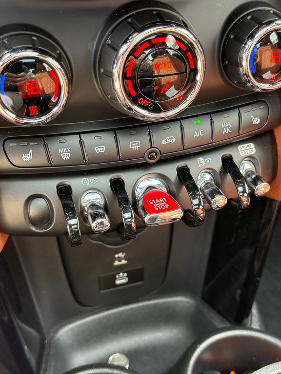 2023 MINI 5 Door COOPER S,CAMÉRA DE RECUL,BANC CHAUFFANT in Charlemagne, Quebec - 18 - w1024h768px