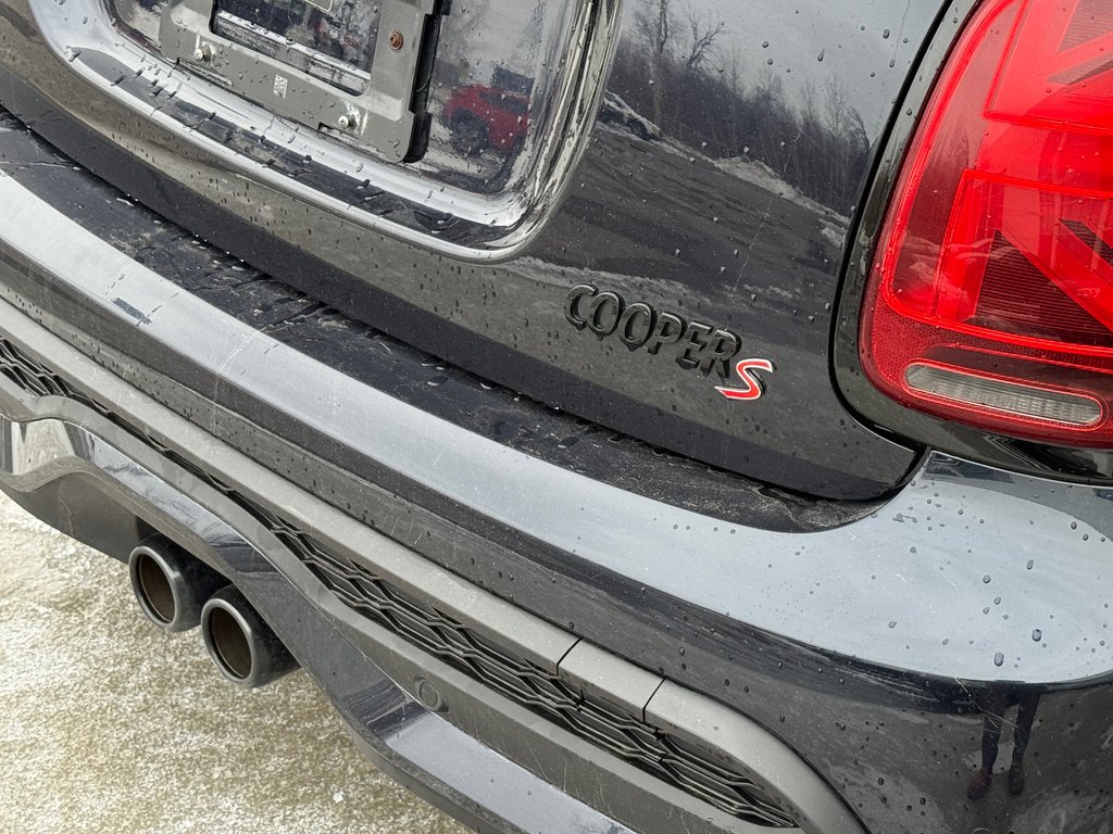 2023 MINI 5 Door COOPER S,CAMÉRA DE RECUL,BANC CHAUFFANT in Charlemagne, Quebec - 12 - w1024h768px